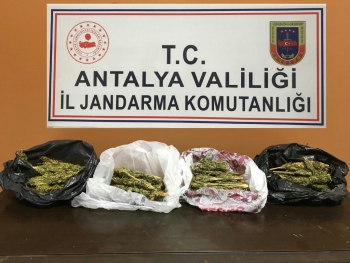 ANTALYA'DA ANNE ve OĞLU TORBACILIKTAN TUTUKLANDI