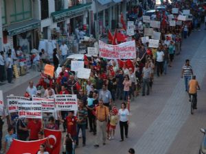 <font color=red>DEMRE'DE PROTESTO YÜRÜYÜŞÜ</font>