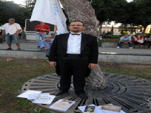 <font color=red>ANTALYA’NIN DURAN ADAMI</font>