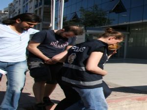<font color=red>ANTALYA'DA UYUŞTURUCU OPERASYONU 20 GÖZALTI</font>