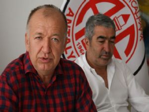 <font color=red>ANTALYASPOR’DA TEKNİK DİREKTÖR SAMET AYBABA</font>