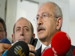 <font color=red>CHP LİDERİ ''GÖRÜŞMELER KESİLMEMELİ''</font>