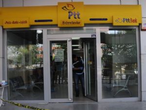 <font color=red>ANTALYA'DA PTT SOYGUNU </font>