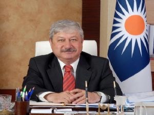 <font color=red>AKAYDIN 'ZALİM'İN ZULMUNDEN UZAK ADİL BİR TÜRKİYE DİLİYORUM'</font>