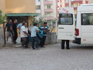 <font color=red>KUMLUCA'DA 1 KADIN POMPALI TÜFEKLE İNTİHAR ETTİ</font>