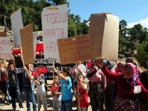 <font color=red>ANTALYA'DA MERMER OCAĞI PROTESTOSU</font>
