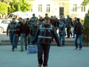 ANTALYA'DA SİLAH KAÇAKÇILIĞI 