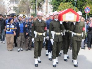 ANTALYALI ASKER İNTİHAR ETTİ