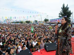 HDP EŞGENEL BAŞKANI TUNCEL'DEN CHP'YE CEMAAT ELEŞTİRİSİ