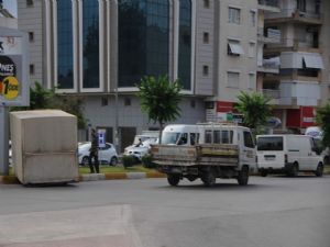 ANTALYA'DA RÖMORK KAZASI