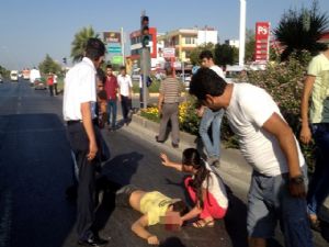 ANTALYA'DA MOTOSİKLET KAZASI : 1 ÖLÜ 2 YARALI