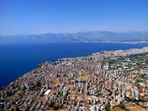 ANTALYA'YA GÖÇ EN ÇOK İSTANBUL'DAN