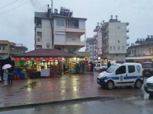 ANTALYA'DA MUHTARA SİLAHLI SALDIRI