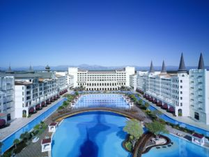 MARDAN PALACE OTELİ İCRADAN SATILDI