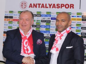 ANTALYASPOR MORAIS İLE ANLAŞTI