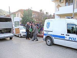 KEMER'DE İŞ ADAMI EVİNDE ÖLÜ BULUNDU