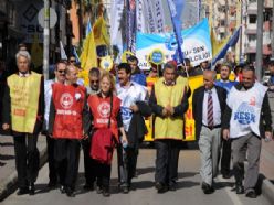 ANTALYA'DA 1 GÜNLÜK İŞ BIRAKMA EYLEMİ