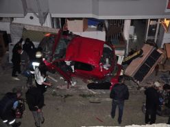 ALANYA’DA KAZA : 3 YARALI