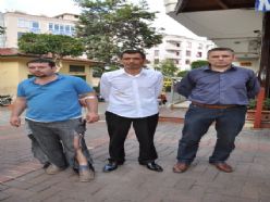 ALANYA’DA RESTORANDA BIÇAKLI KAVGA 3 YARALI